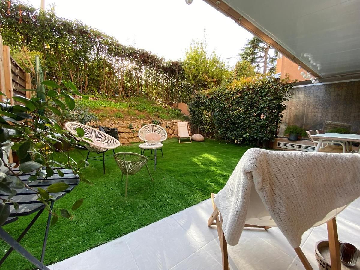 Cosy 2 Pieces, Jardin Privatif Et Piscine Fabron Appartement Nice