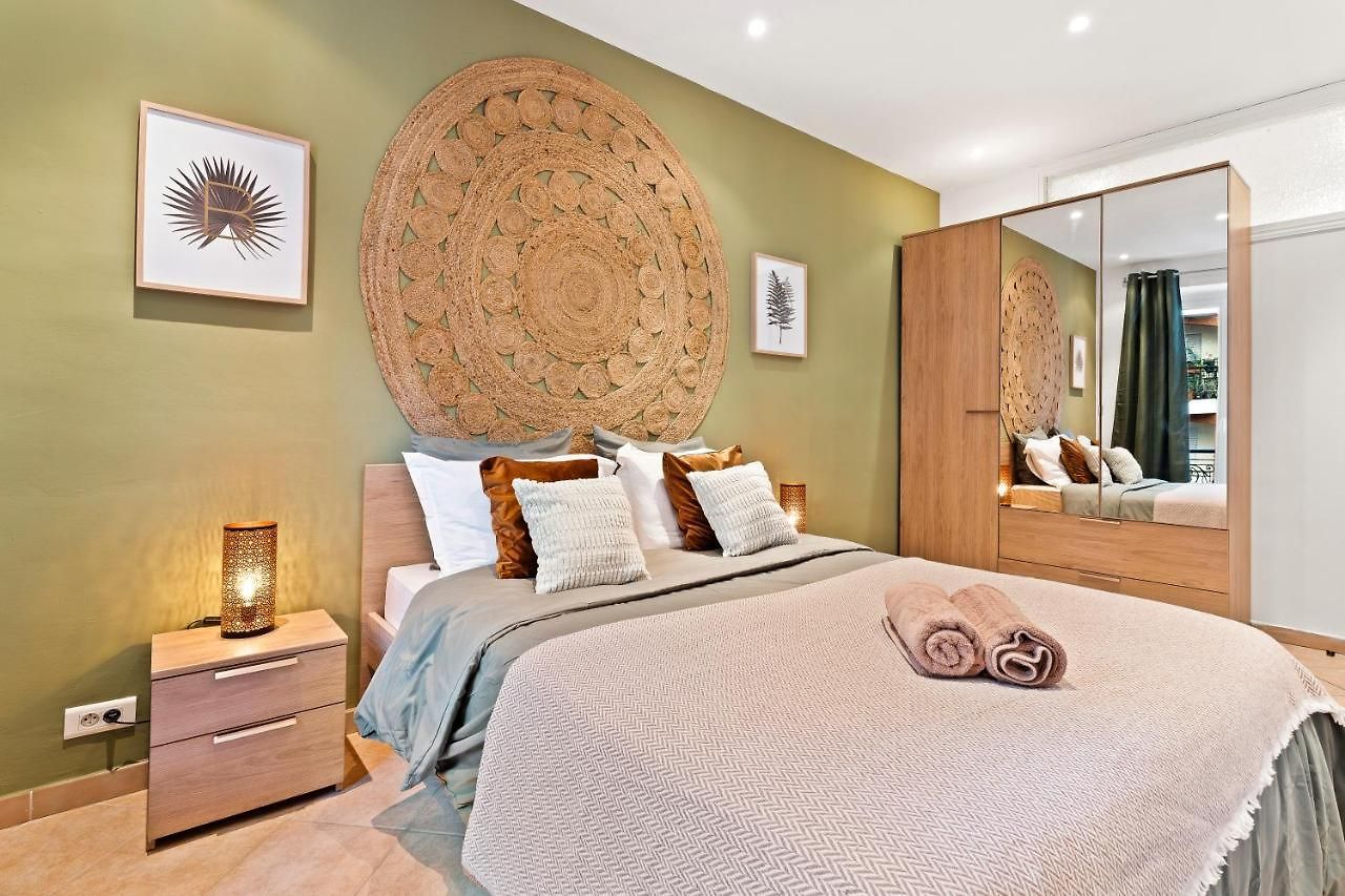 - Renting - Lascaris - Charm & Spacious & Comfort 3p Port Bonaparte *