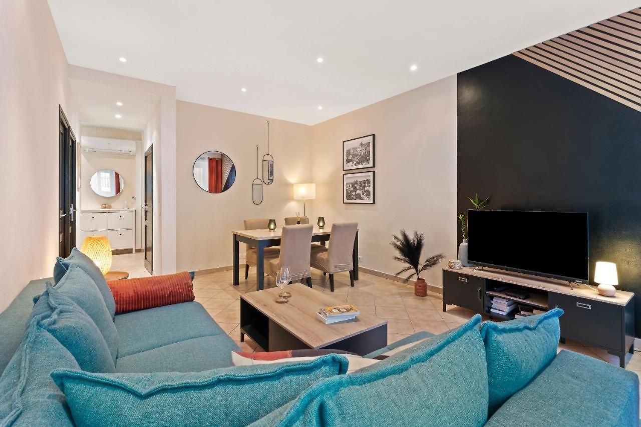 - Renting - Lascaris - Charm & Spacious & Comfort 3p Port Bonaparte Appartement