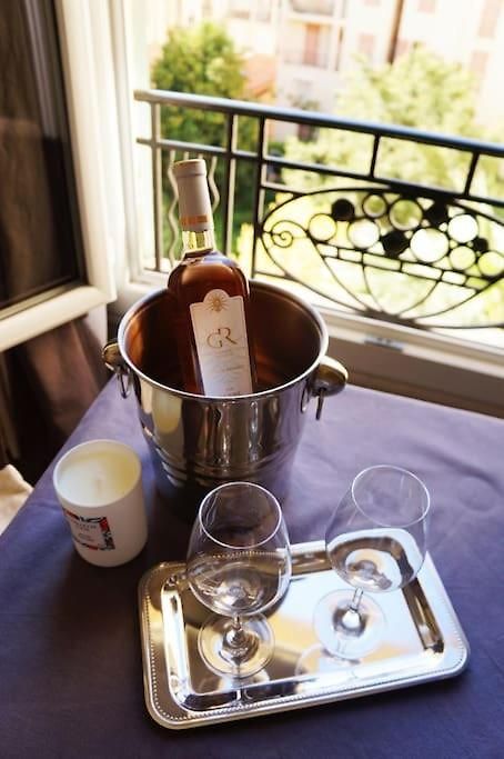 Appartement Charming Overlooking A Beautiful Garden
