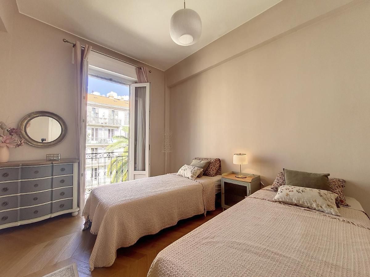 Nestor&jeeves - Belle Epoque - Central, Close Sea * Nice