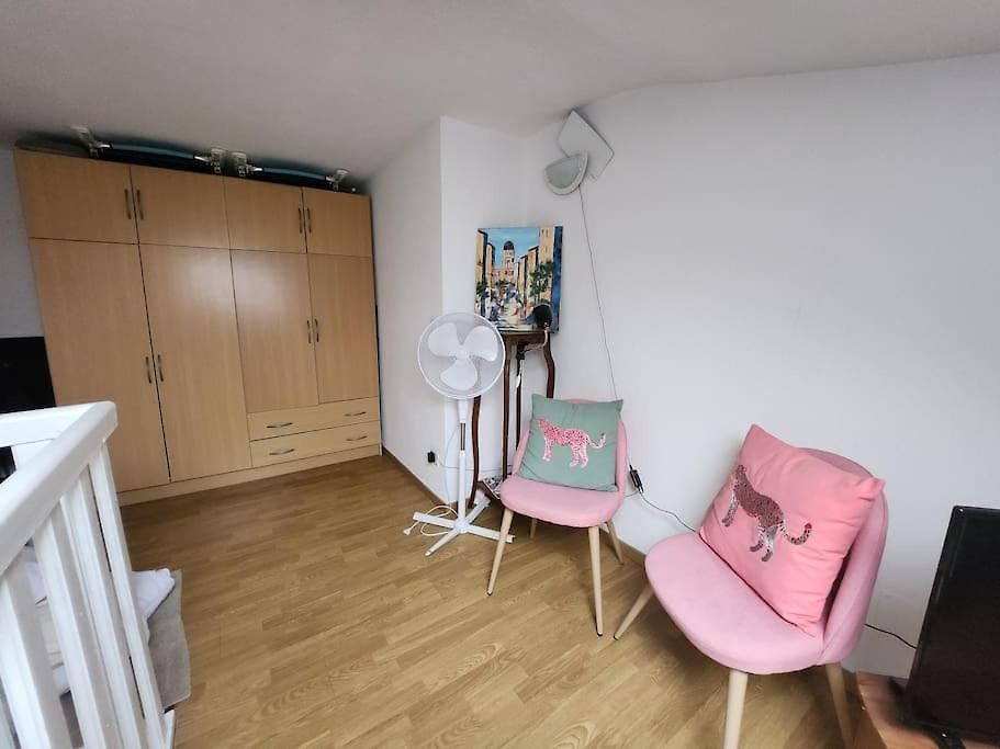 Appartement A Deux Pas De La Promenade Des *