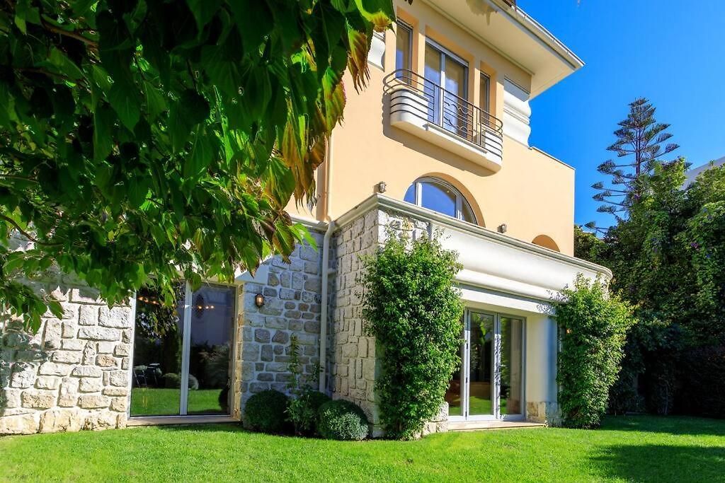 Luxury Villa