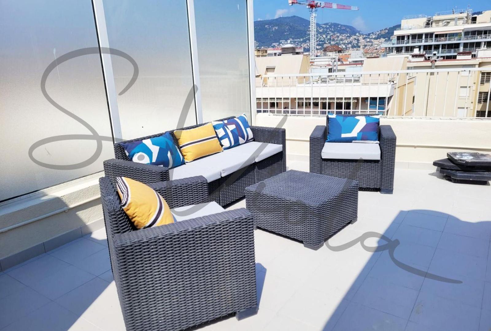 Appartement Royal Lux -last Floor, View *