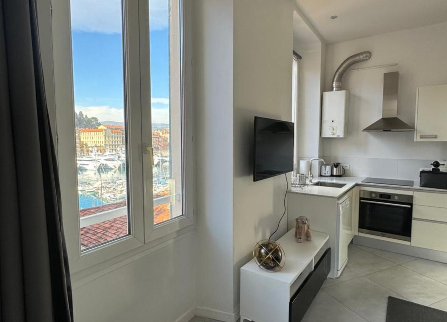 Port, French Riviera Appartement *