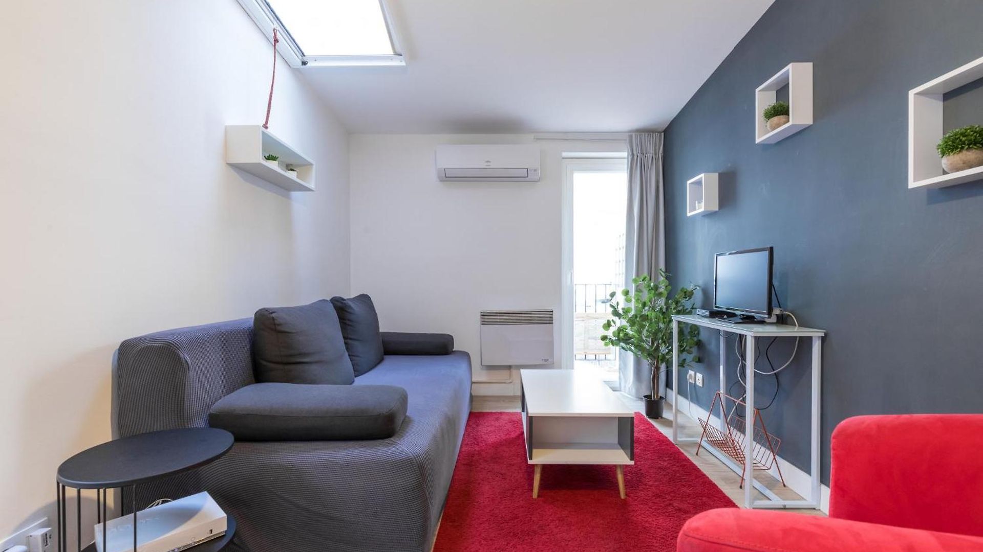 Magenta Square 1 Bdr With Ac Appartement