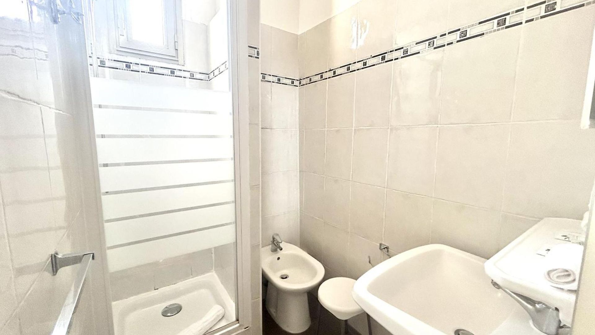 Riviera Grimaldi Promenade Des Anglais Balcon Victor Hugo 2 Appartement