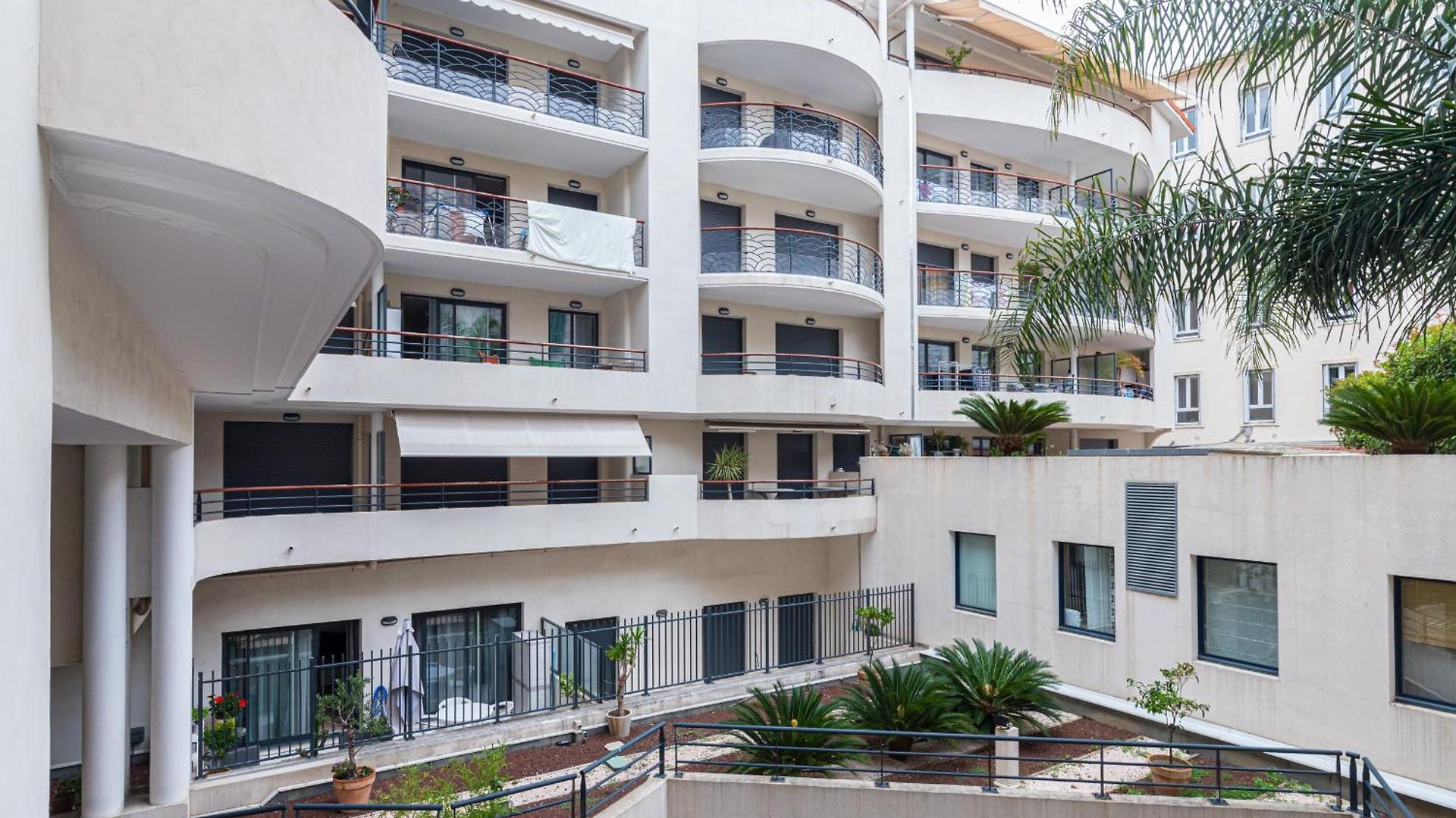 Appartement 1 Bedroom Downtown Carré D'or With Garage Nice