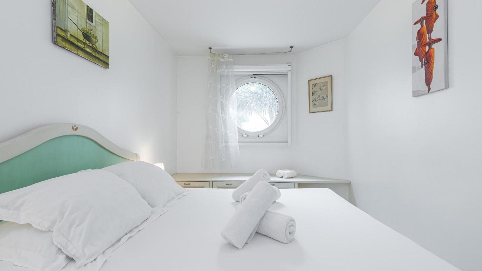 1 Bedroom Downtown Carré D'or With Garage Appartement Nice