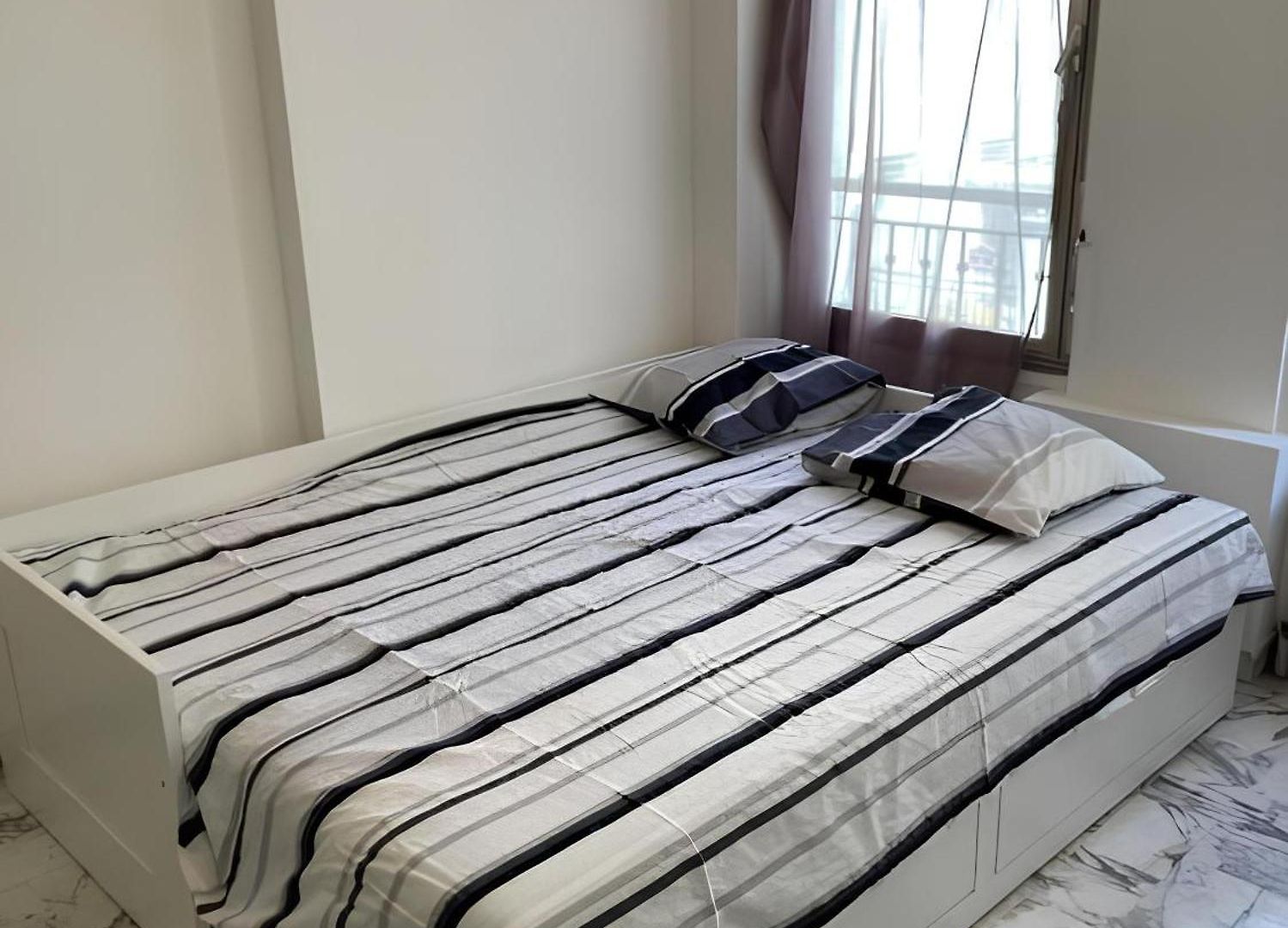 Apartment 50 M De La - Centre - Proche