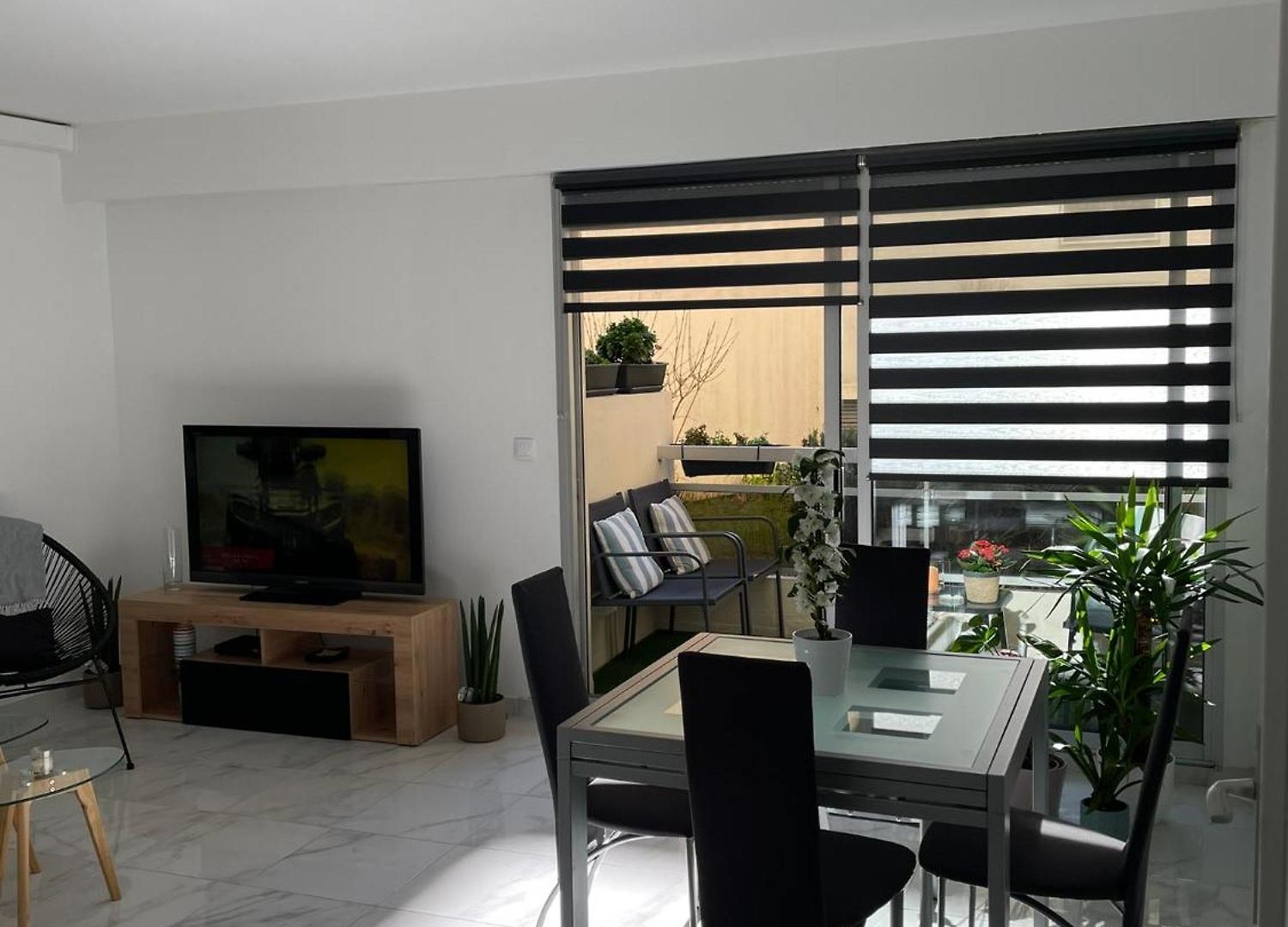 Superbe Carre Delfino Port De Apartment