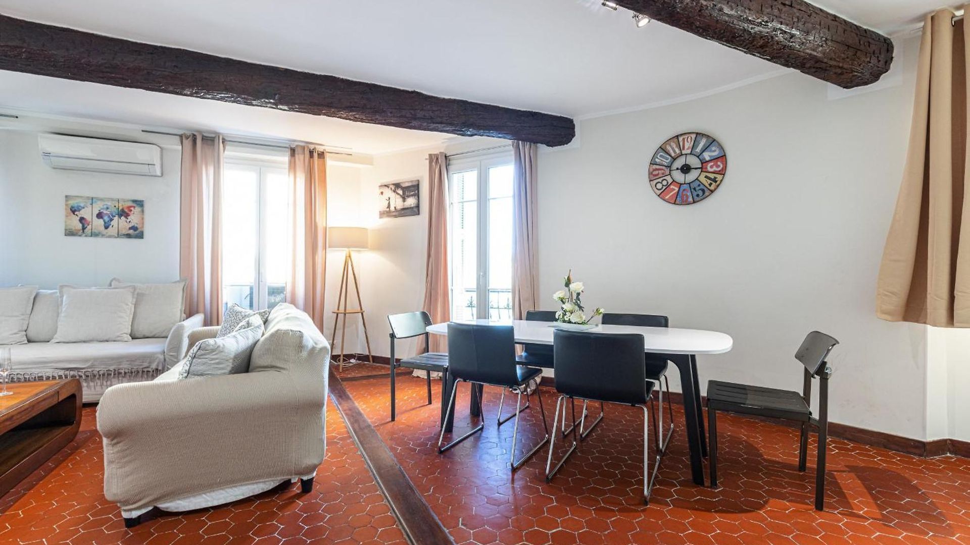 Large 3 Bdr Old Town - Ac