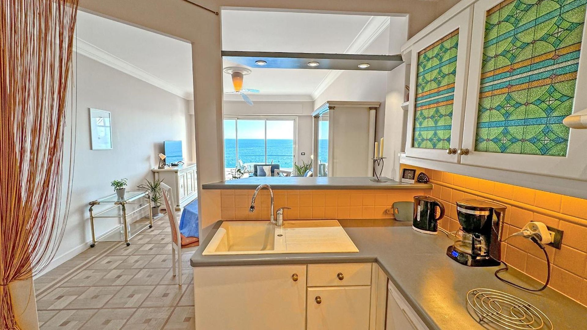 Cosy Sea Front France *