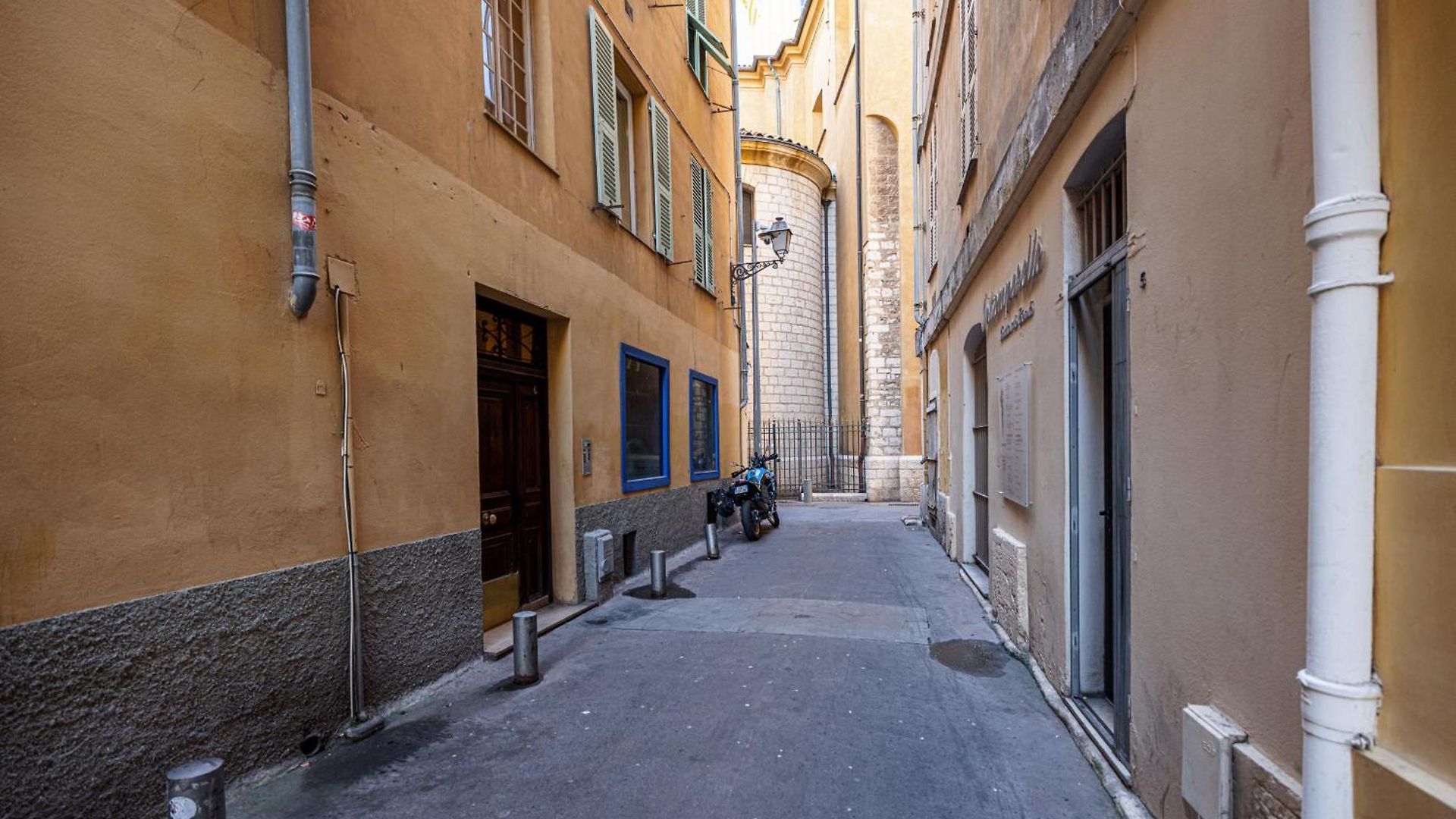 Charming 1 Bdr Old Town Appartement Nice