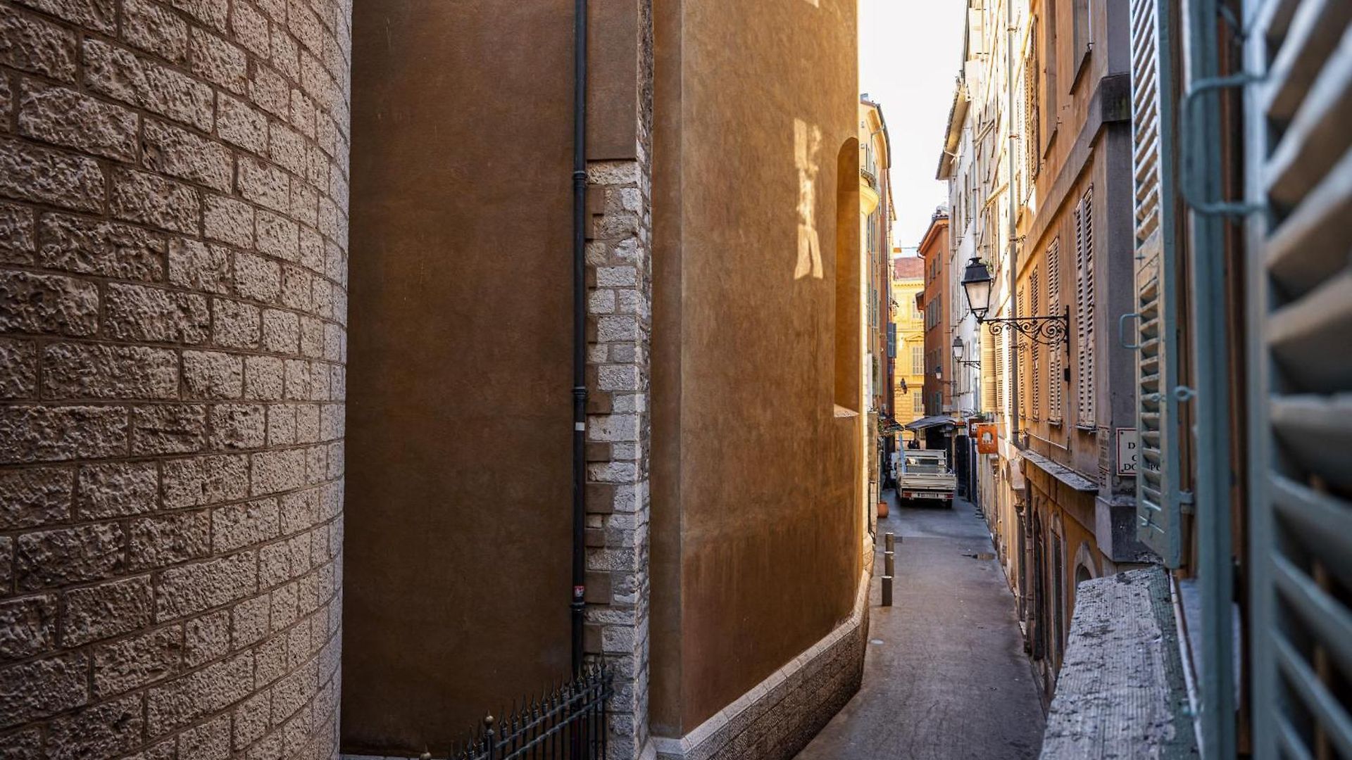Charming 1 Bdr Old Town Appartement