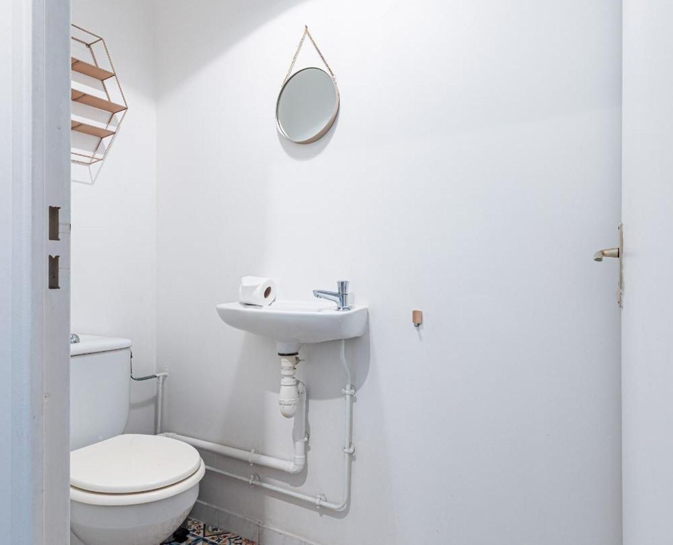 Appartement 2 Bdrs & Parking In The Old Town ! Nice