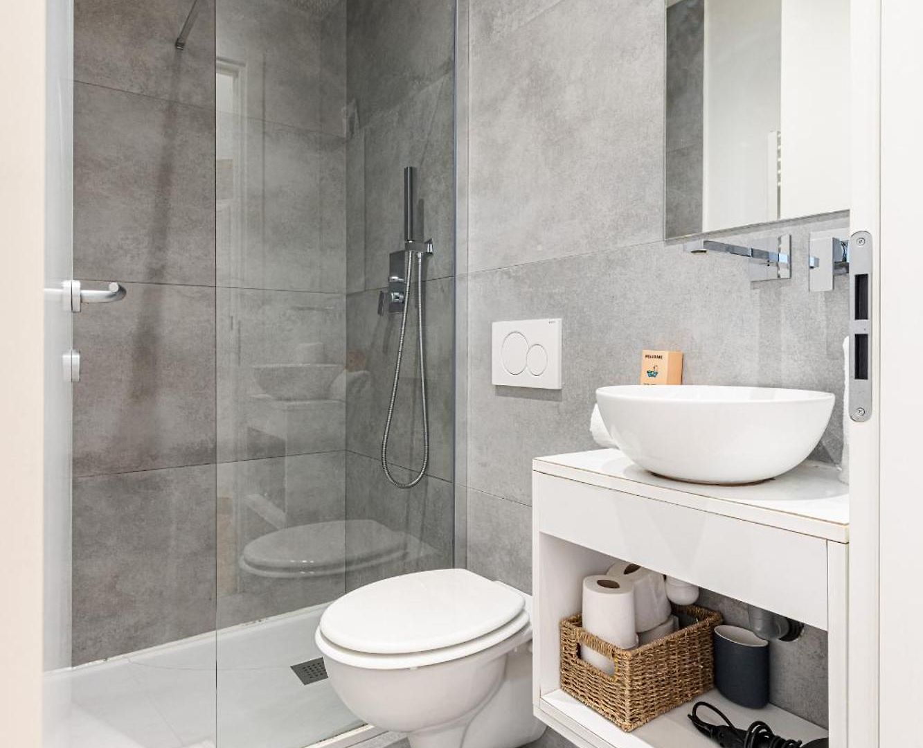 Garibaldi Square - Cosy 1bdr In The Old Town Apartment *