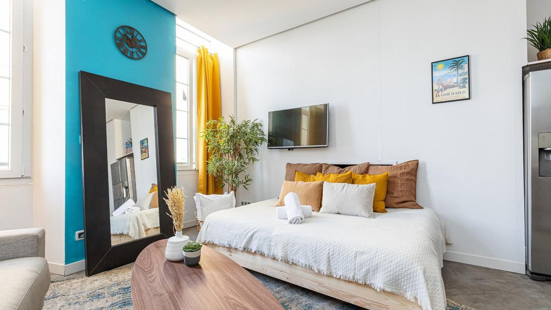 Cosy In The Old Town Near Garibaldi Square Apartment *