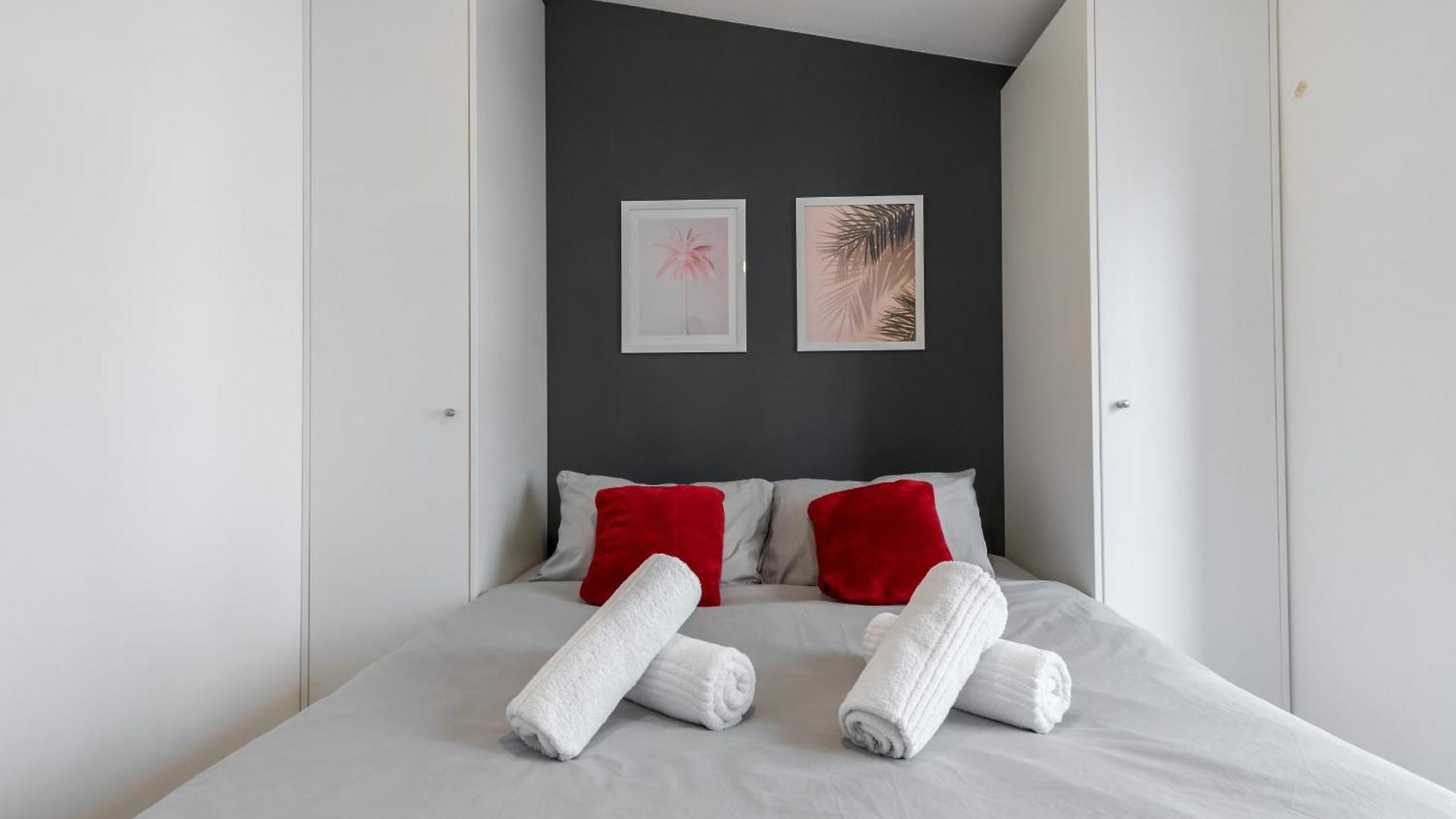 Magenta Square 1 Bdr With Ac Appartement