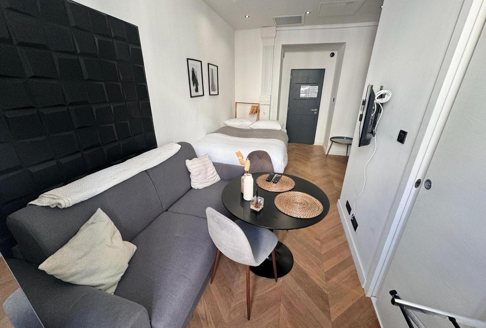 Chic Cozy In The Heart Of The Apartment Nice