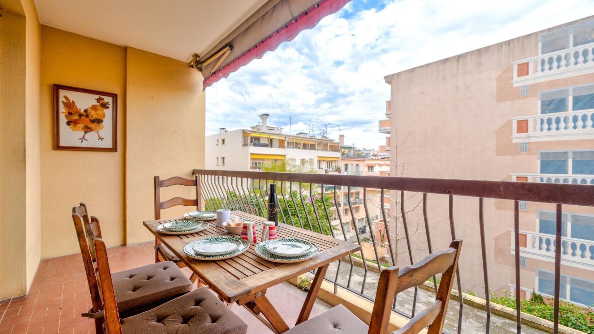 Grand 3 Pieces Calme - - Garage Appartement
