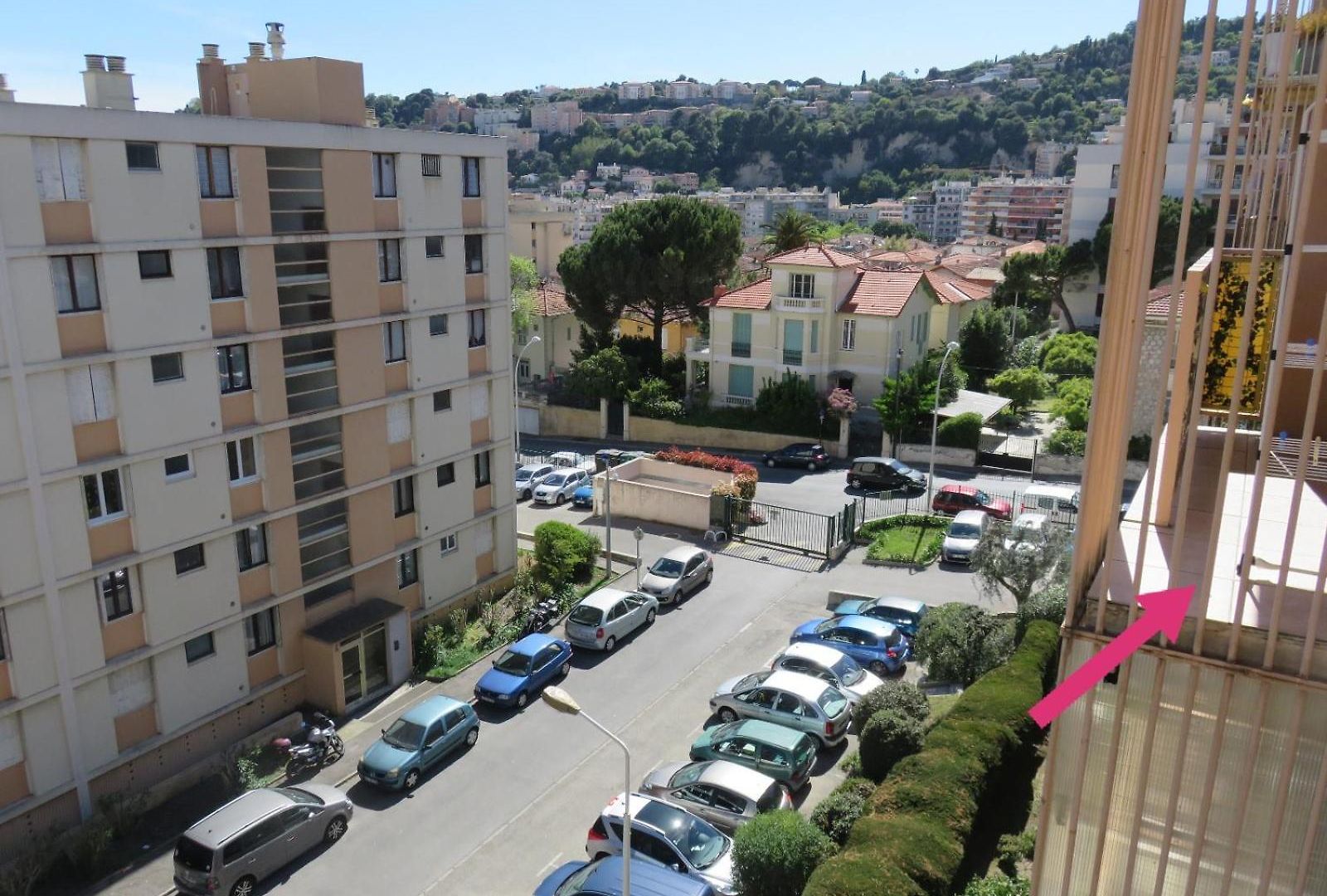 Nord 2 Pieces Calmes,wifi,clim,balcon,parking Appartement