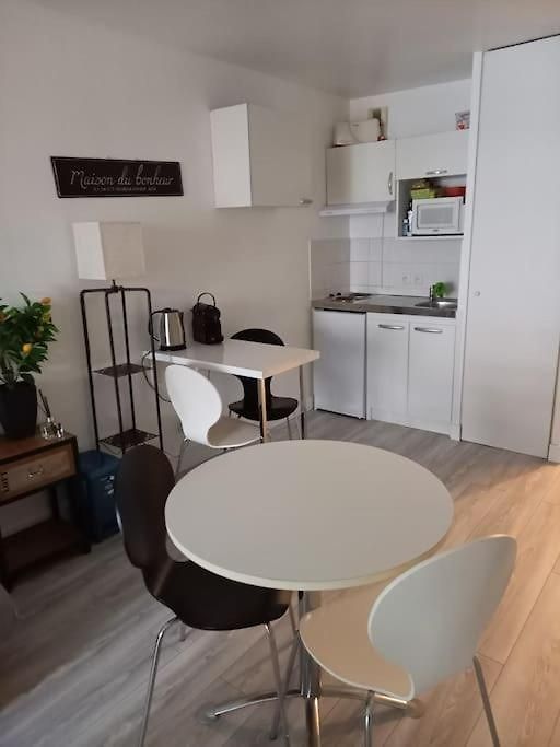 Bottero-joli Avec Terrasse 5 Mins De La Apartment