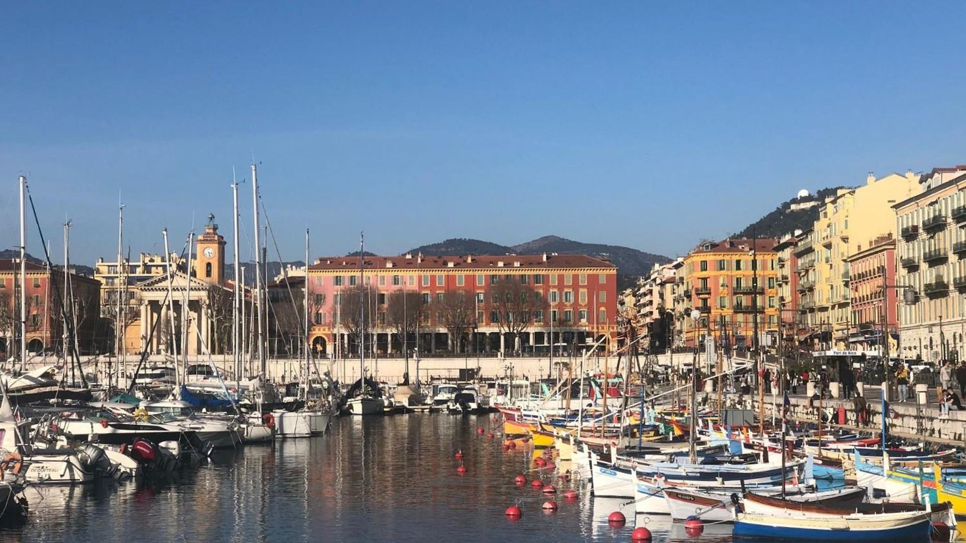 Proche Du Port Apartment *
