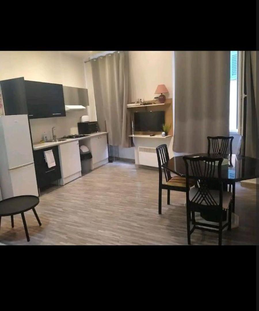 Apartment 2 Pieces Ou Studio Au Coeur De La Vieille *