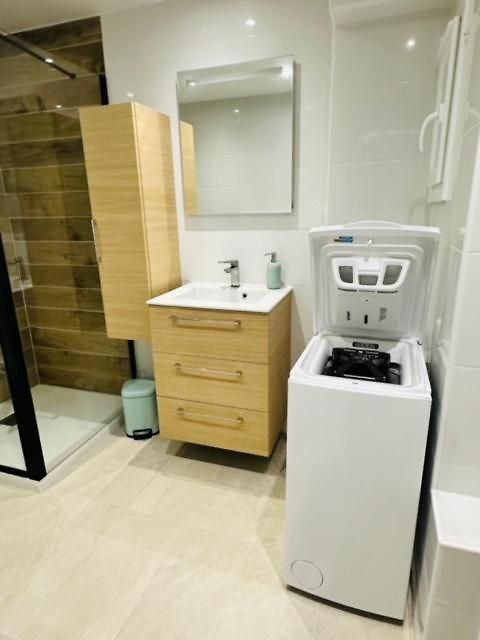 Appartement Joli Dans Nicoise Sur Les Collines