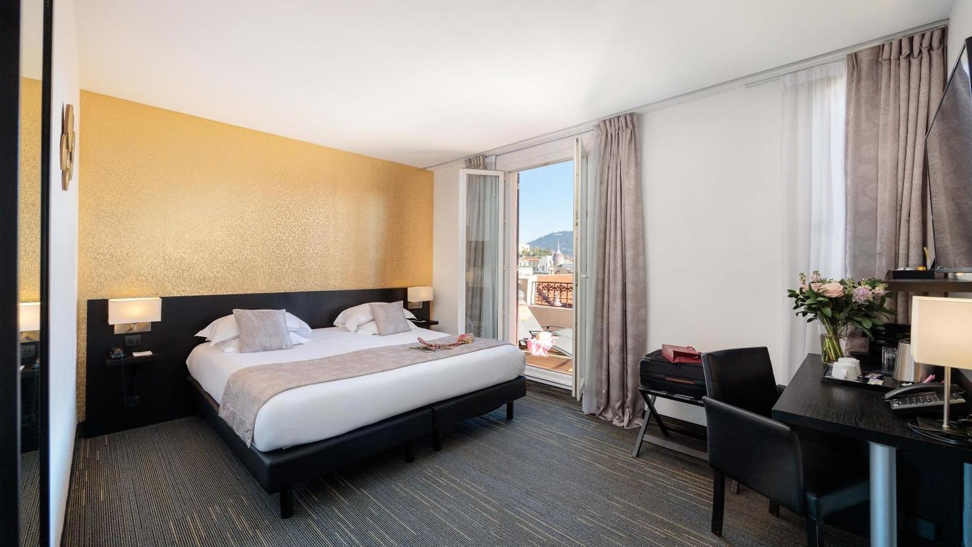 Western Massena 4* Nice