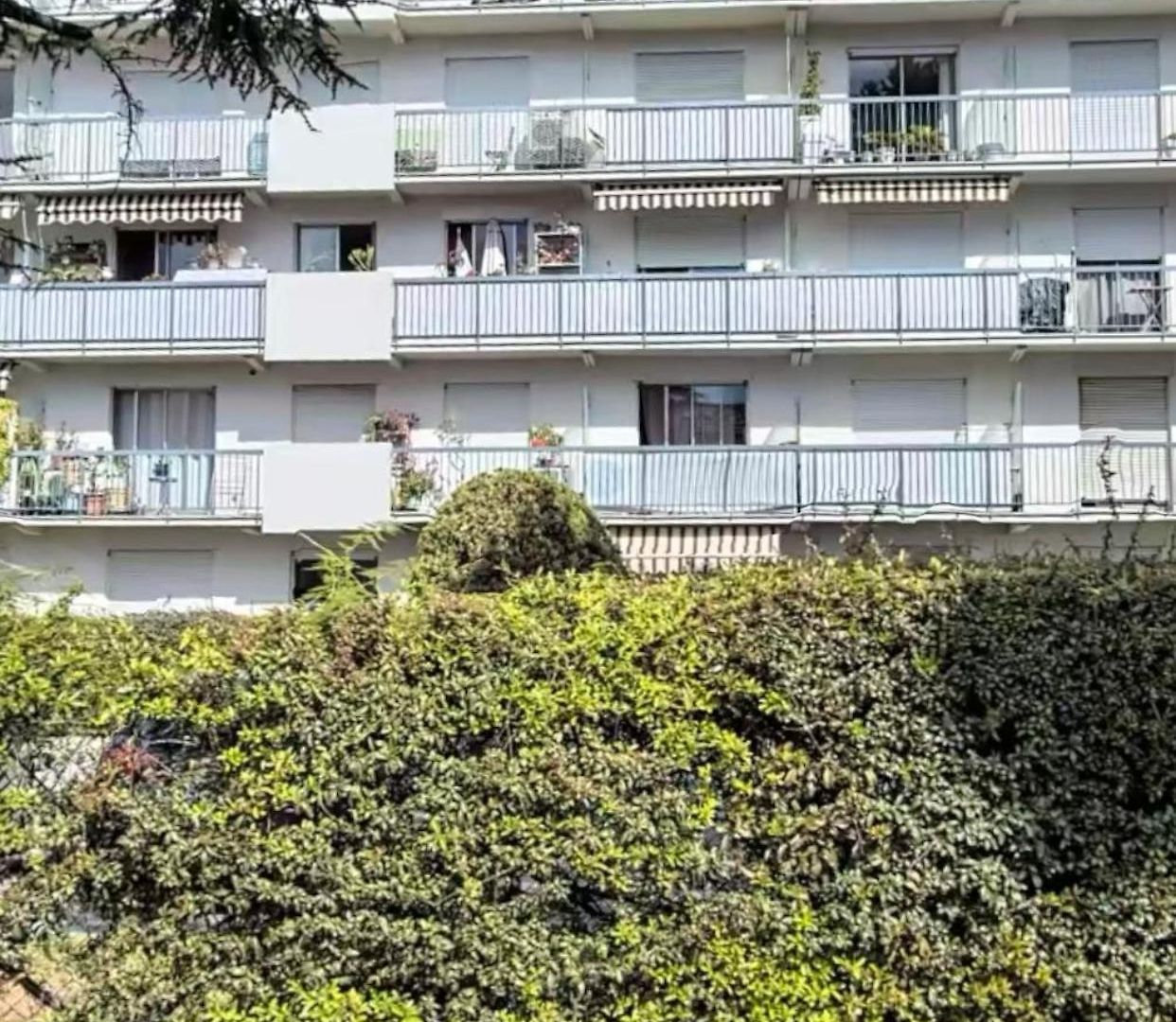 Bas Cimiez- Coquet F1, Climatisée, Parking Appartement