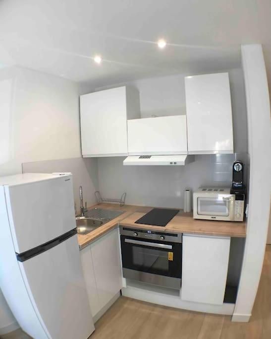 Appartement Bas Cimiez- Coquet F1, Climatisée, Parking