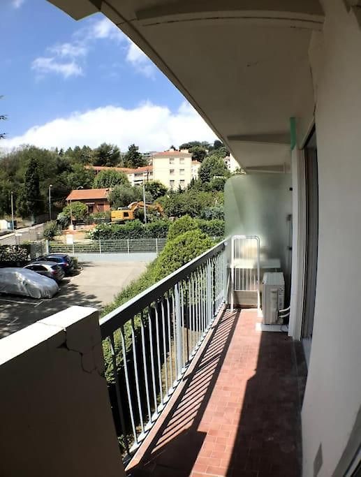 Bas Cimiez- Coquet F1, Climatisée, Parking Appartement *
