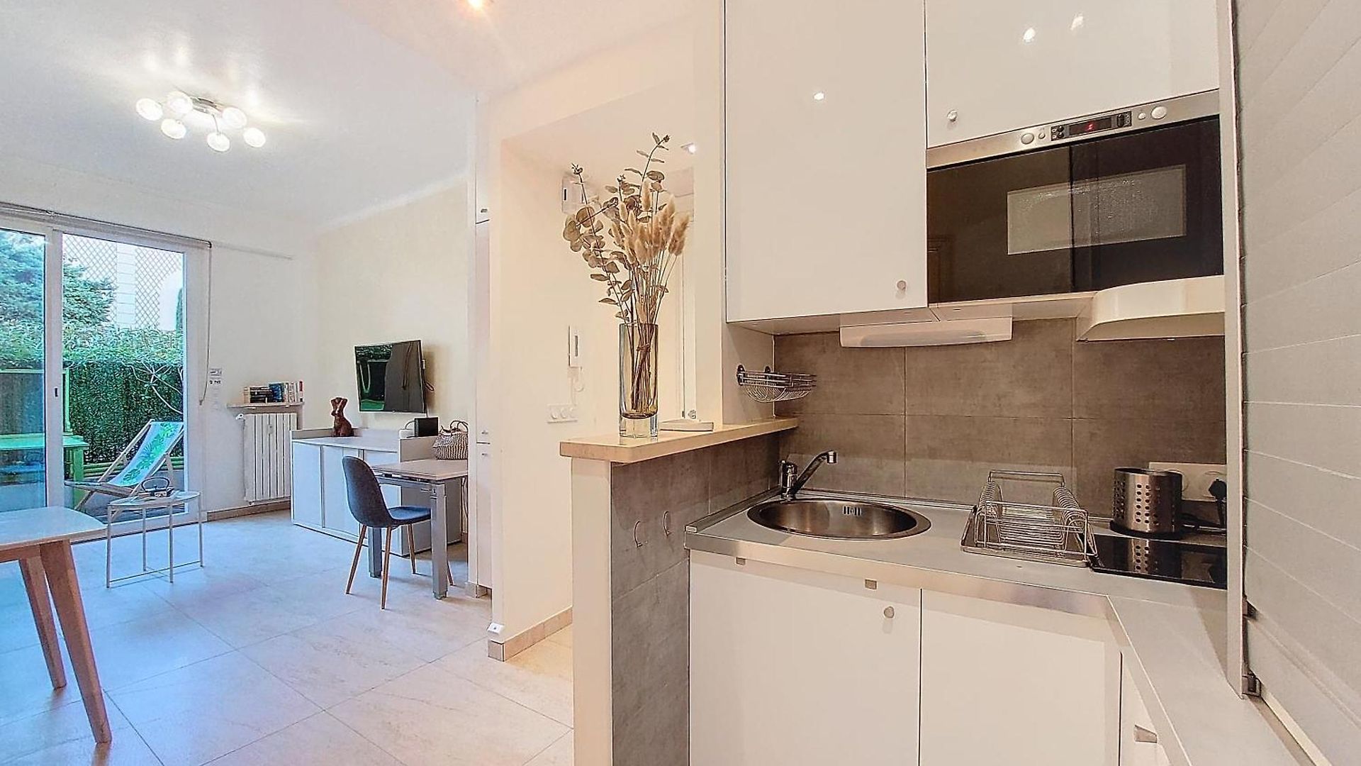 Nestor&jeeves - Marylin - - Very Close Sea Appartement *