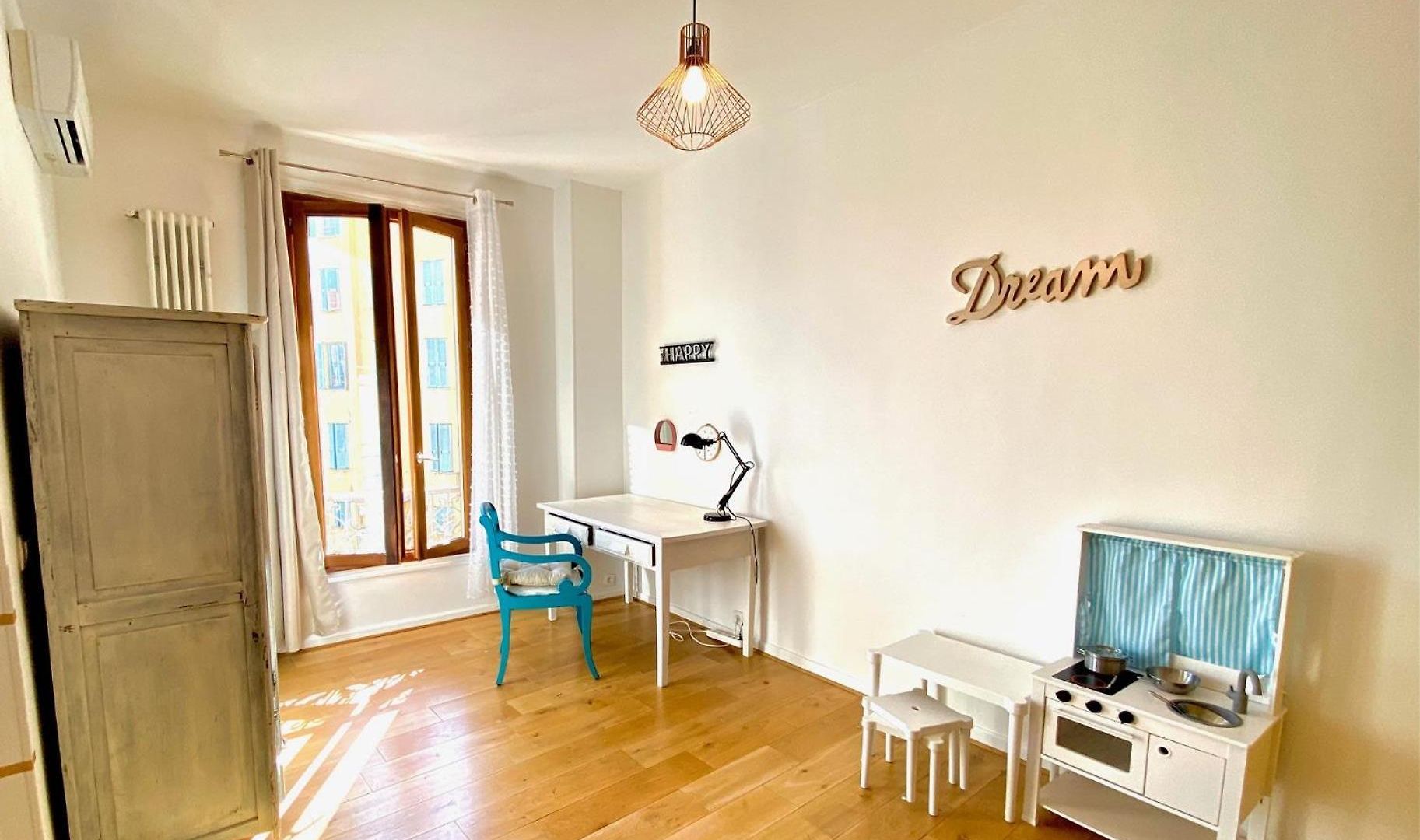 Riviera - Duplex Du Vieux Port - 4 Pieces A C - Old Port Cote D'azur Appartement Nice