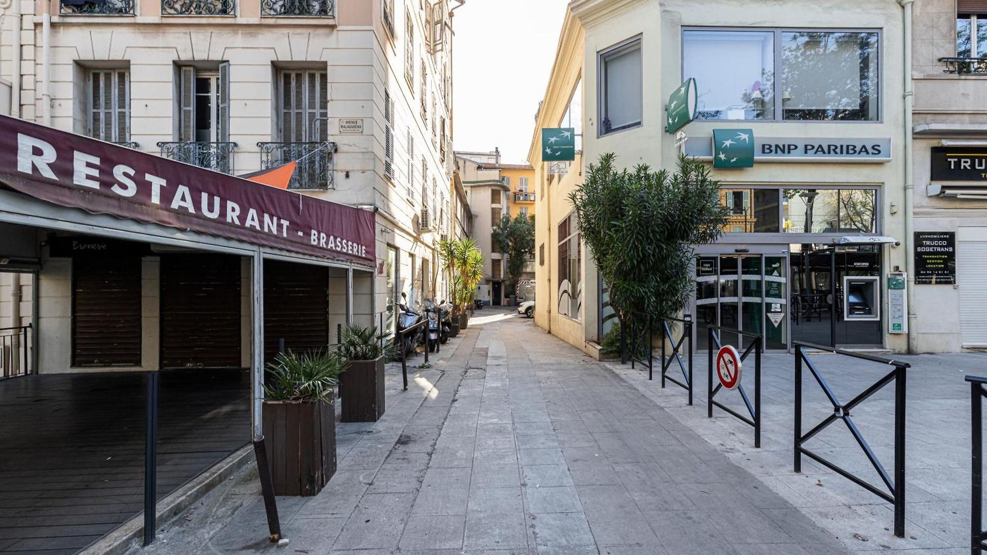 Au Coeur De La Libé - Ac - - Près Tram Et Supermarchés - Lit Xxl *