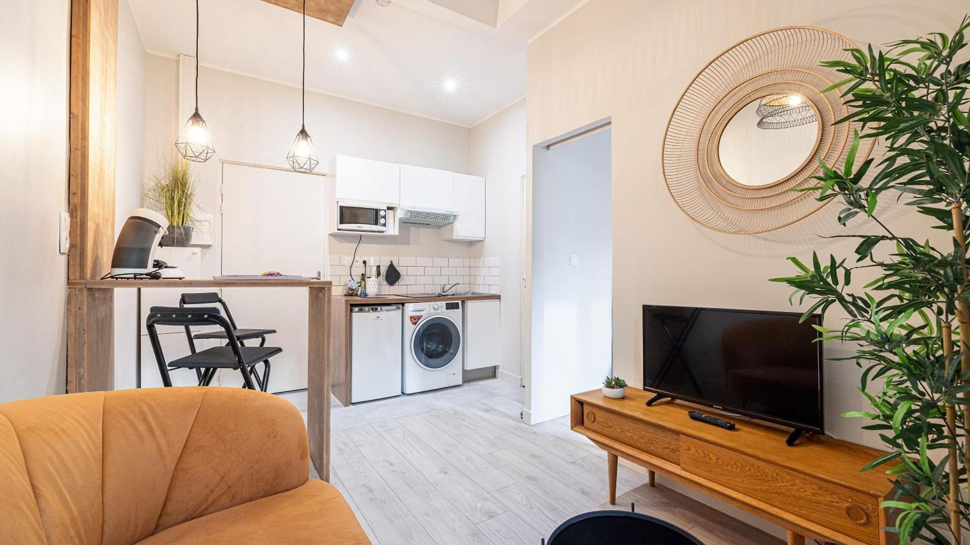 Le Petit Jean- Pres Gare Et Tram - Supermarchés - Wifi - Appartement Nice