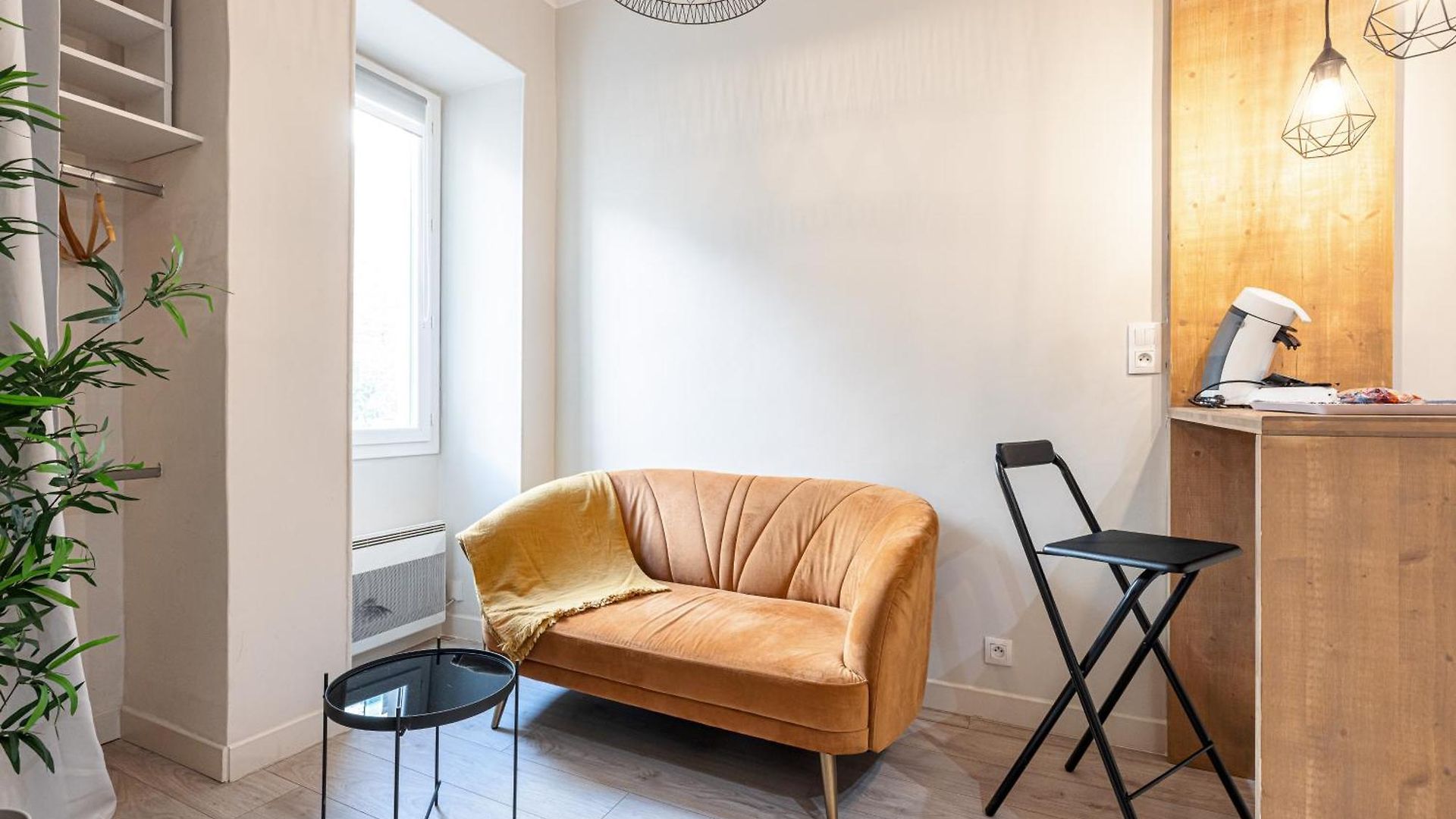Le Petit Jean- Pres Gare Et Tram - Supermarchés - Wifi - Appartement Nice