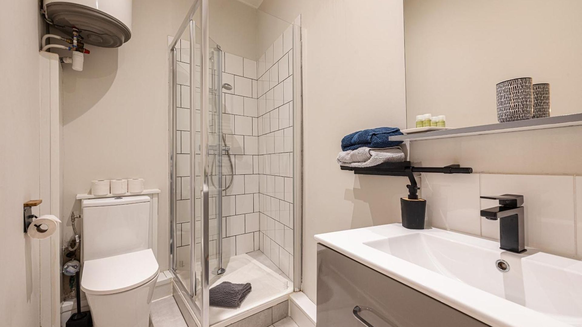 Appartement Le Grand Jean - Pres Gare Et Tram - Supermarchés - Wifi - 3 Person Nice