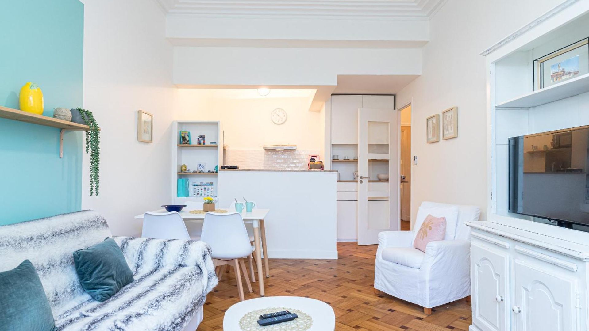 Promenade Des 2 Bdr Large Terrace *