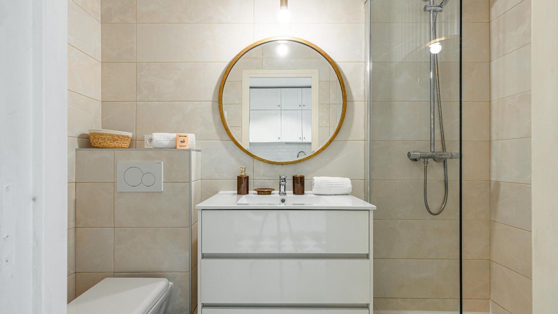 Lovely 1 Bdr Port Area Appartement Nice