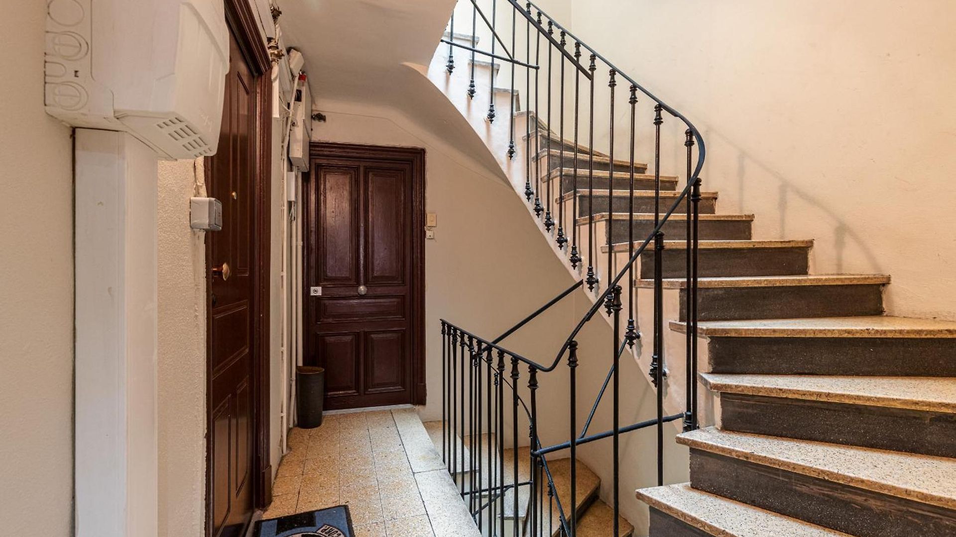 Lovely 1 Bdr Port Area Appartement Nice