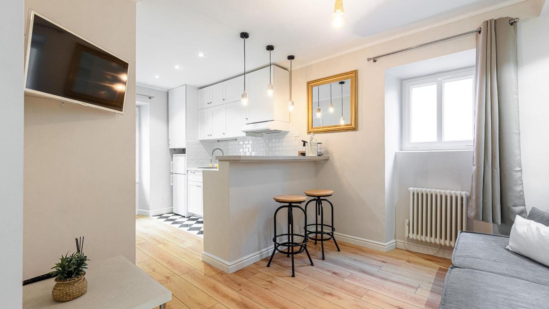 Lovely 1 Bdr Port Area Appartement Nice