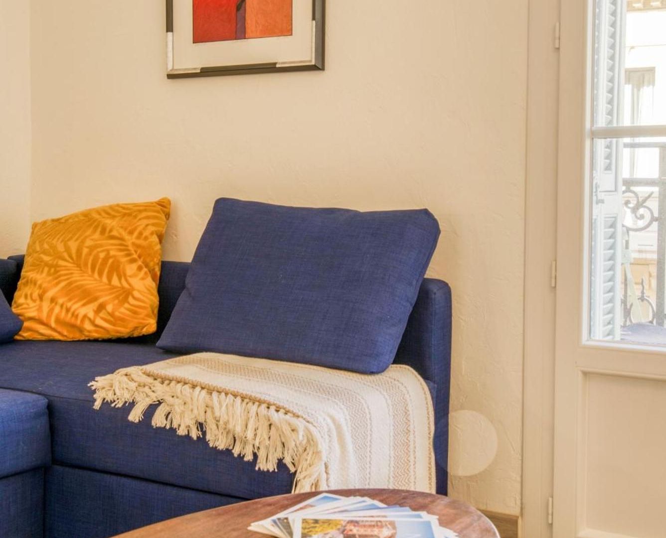 Sublime, Modern, Balconies, A/c, Refurbished *