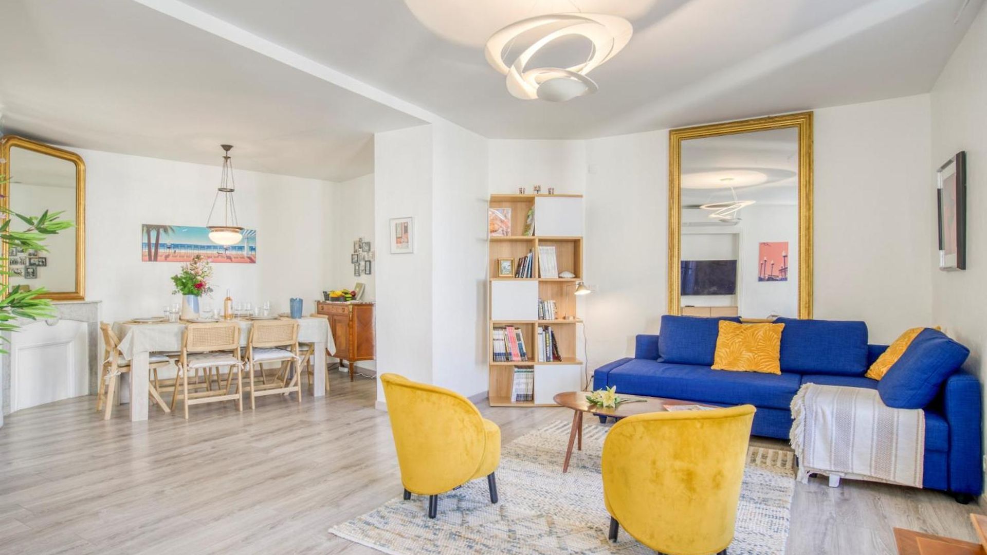 Sublime, Modern, Balconies, A/c, Refurbished Appartement *