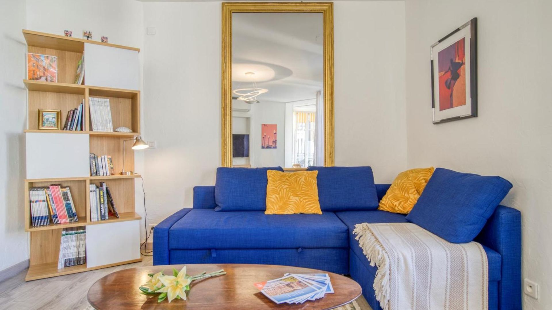 Sublime, Modern, Balconies, A/c, Refurbished * Nice