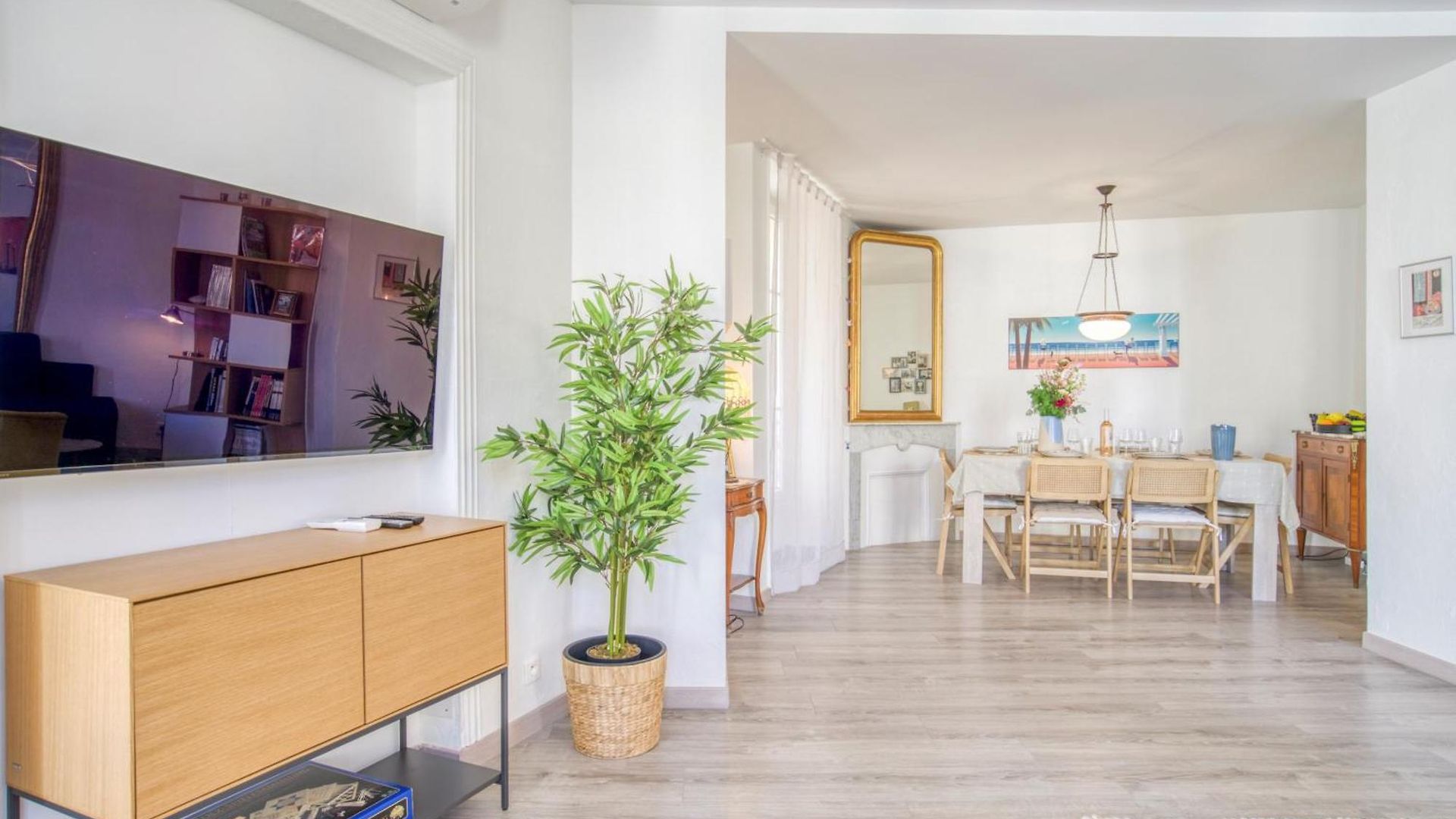 Sublime, Modern, Balconies, A/c, Refurbished Appartement