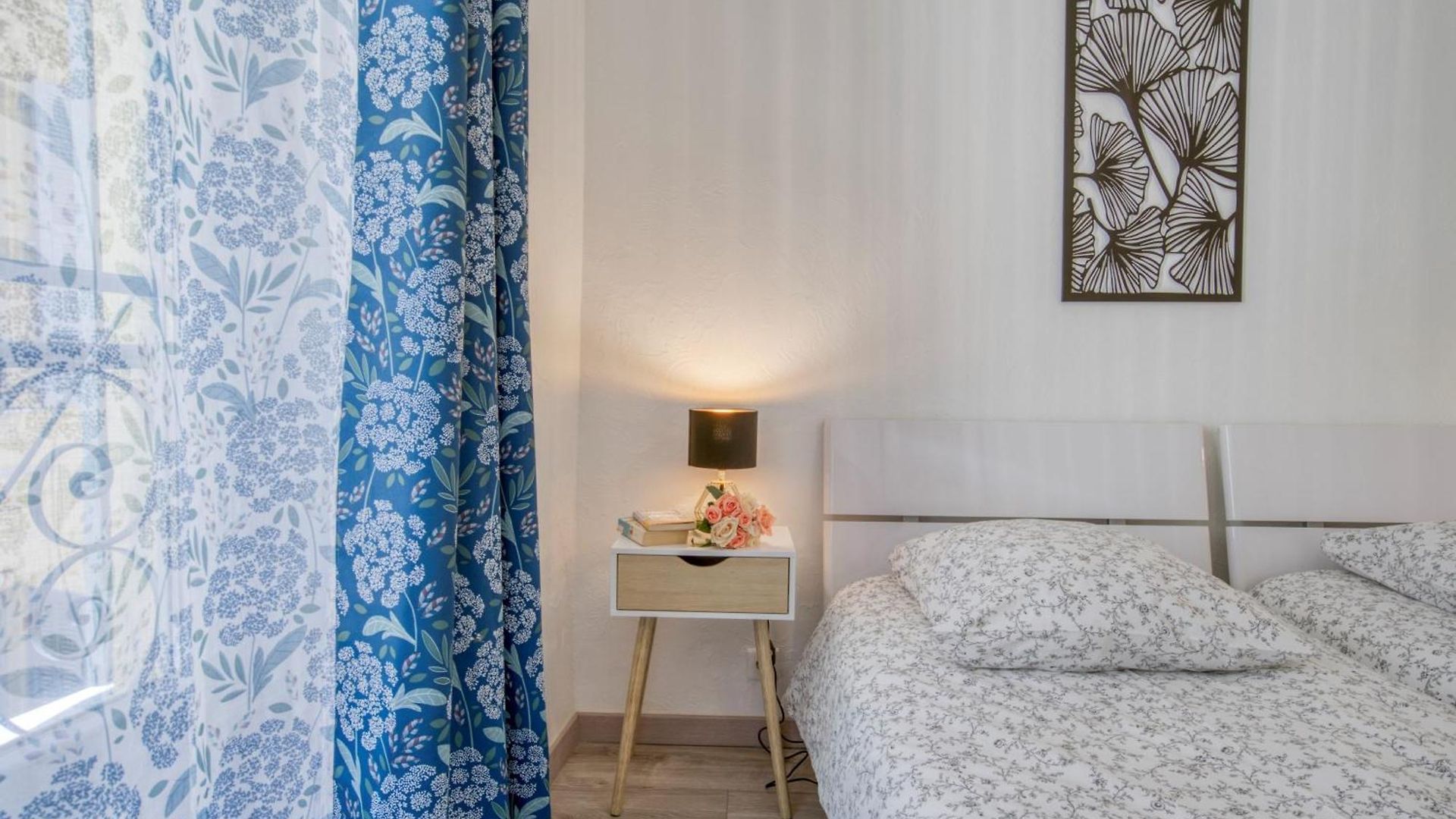 Sublime, Modern, Balconies, A/c, Refurbished Nice