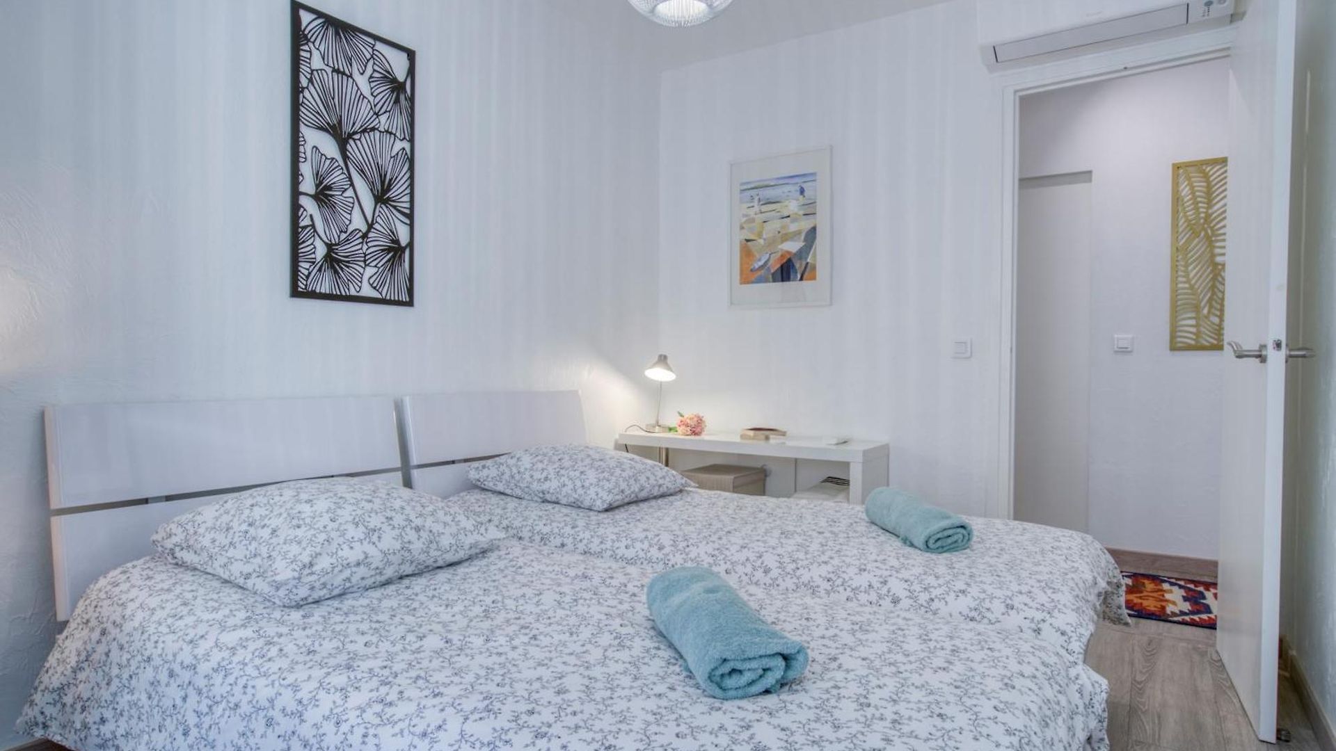 Sublime, Modern, Balconies, A/c, Refurbished
